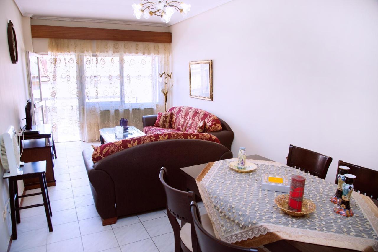 Comfortable House With Warm Hospitality Katerini Exterior photo